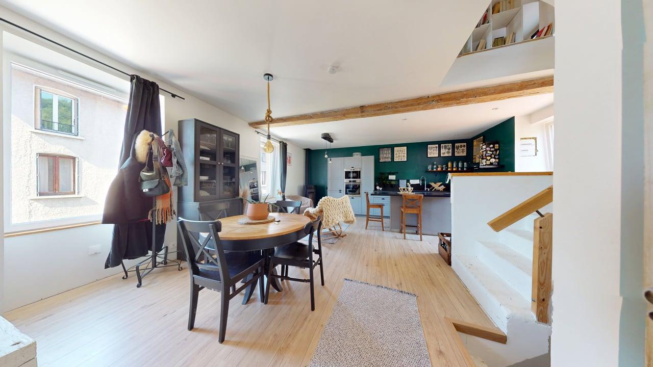 Immeuble de rapport à vendre  - 8 pièce(s) - 335m2 - Givors (69700)