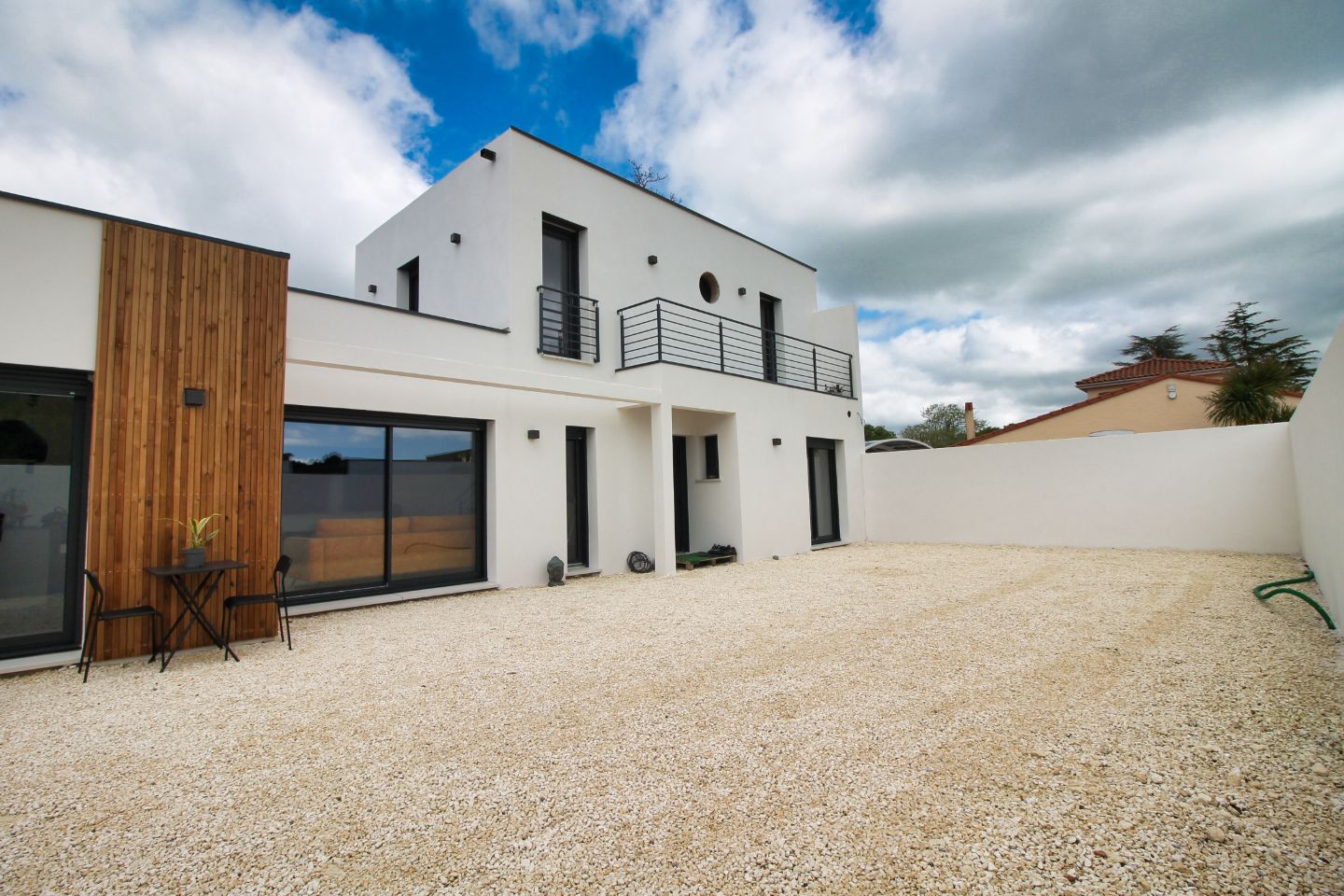 VILLA CONTEMPORAINE - Aux portes de ROYAN 