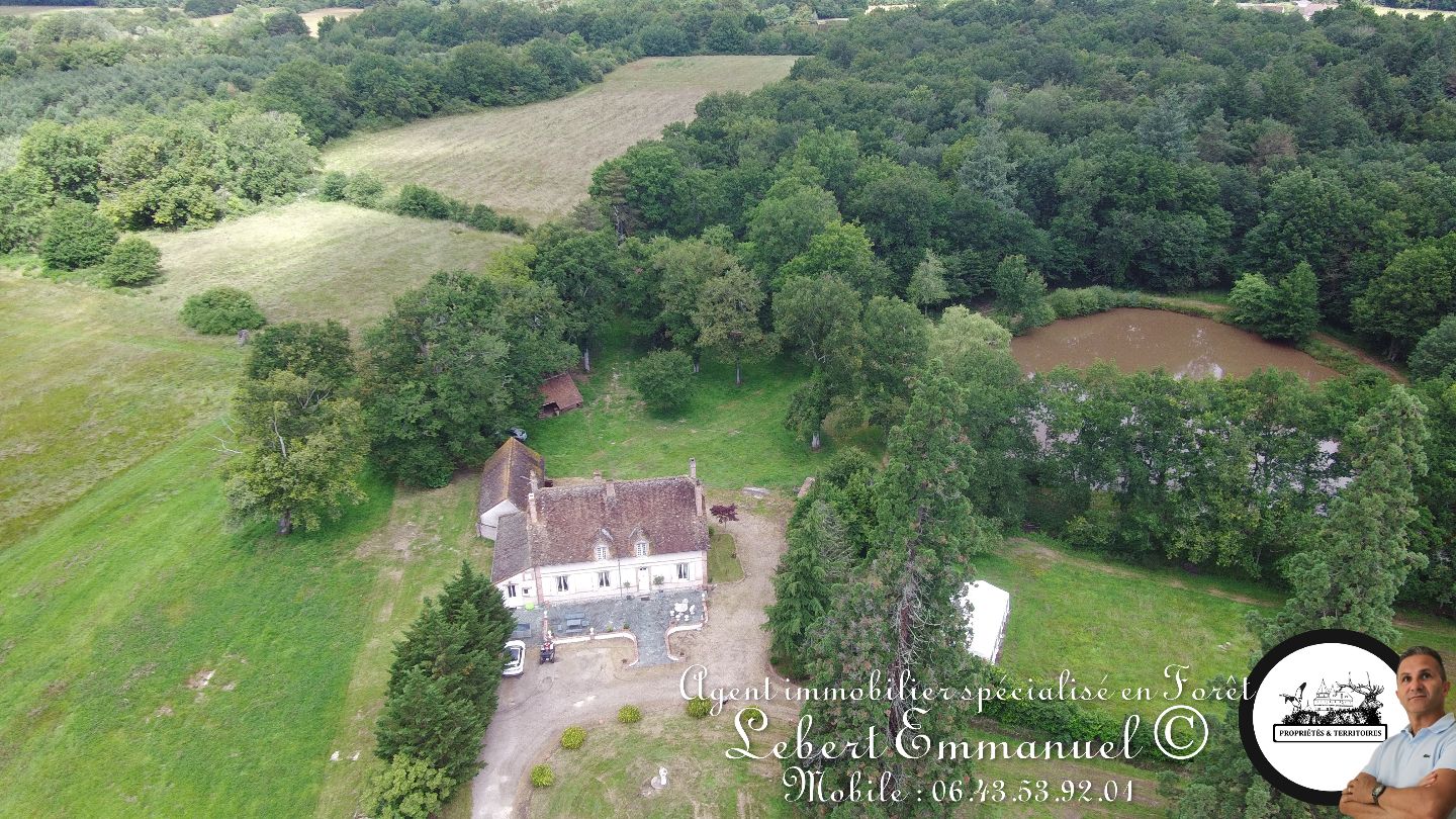 Propriété Sologne avec étang bois et plaines chevaux/chasse