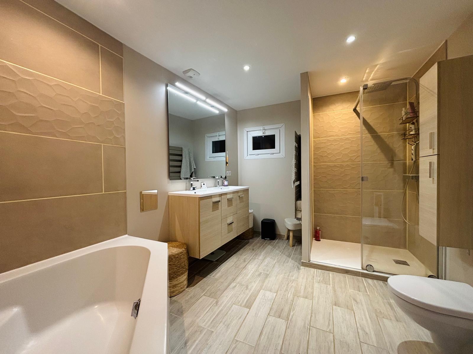 Maison de campagne à vendre  - 5 pièce(s) - 140m2 - Brizon (74130)