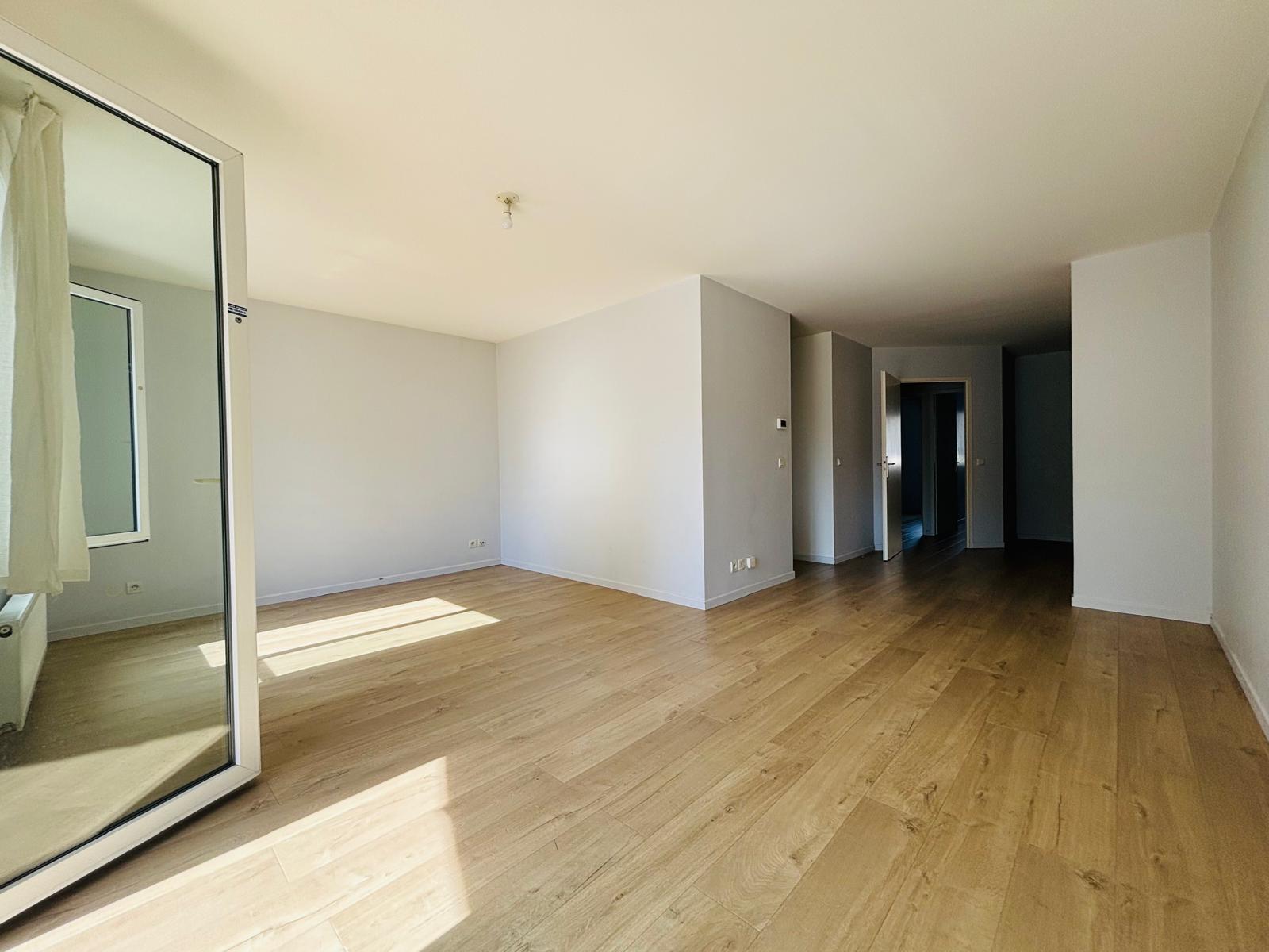 Appartement rénové à vendre  - 3 pièce(s) - 67m2 - Gaillard (74240)