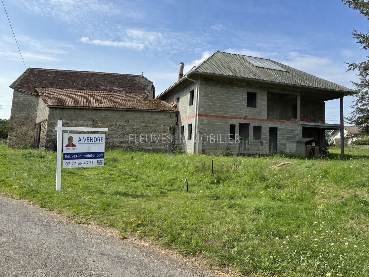 PROPRIÉTÉ AVEC CARACTÈRE ET POTENTIEL