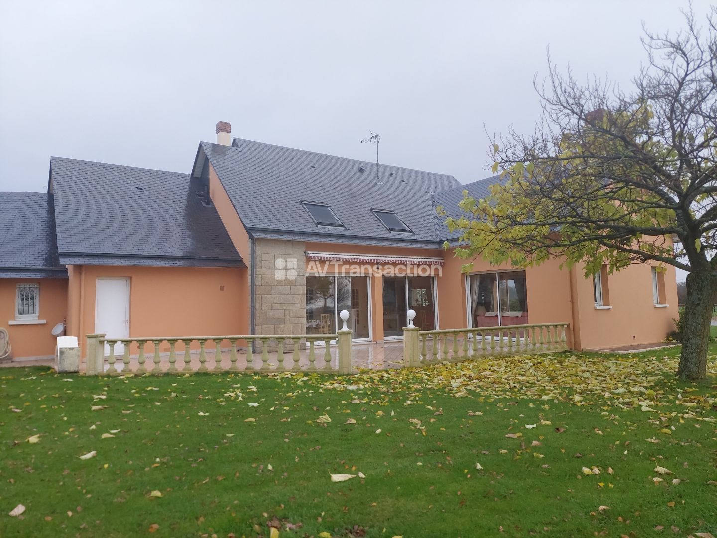 Maison de caractère à vendre  - 6 pièce(s) - 220m2 - Vaiges (53480)