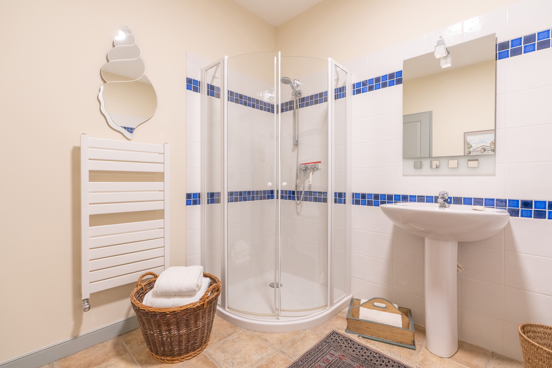 Maison de maître à vendre  - 8 pièce(s) - 280m2 - Caunes-minervois (11160)