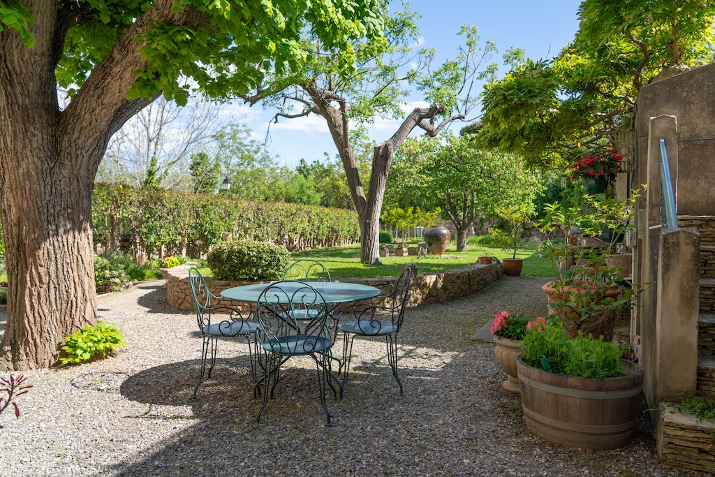 Maison de maître à vendre  - 8 pièce(s) - 280m2 - Caunes-minervois (11160)