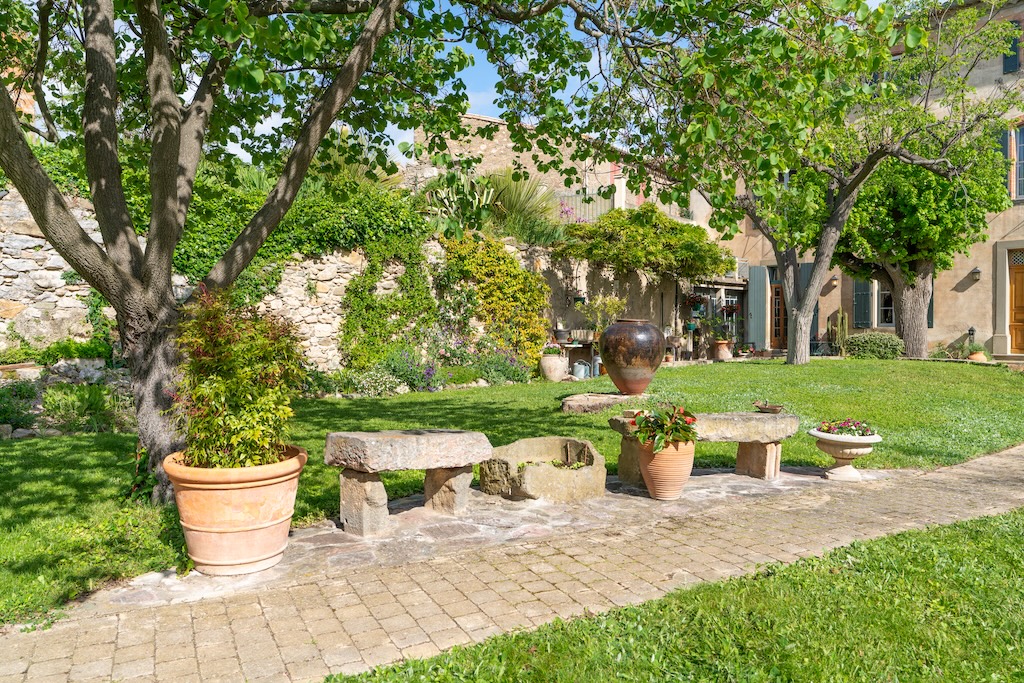 Maison de maître à vendre  - 8 pièce(s) - 280m2 - Caunes-minervois (11160)