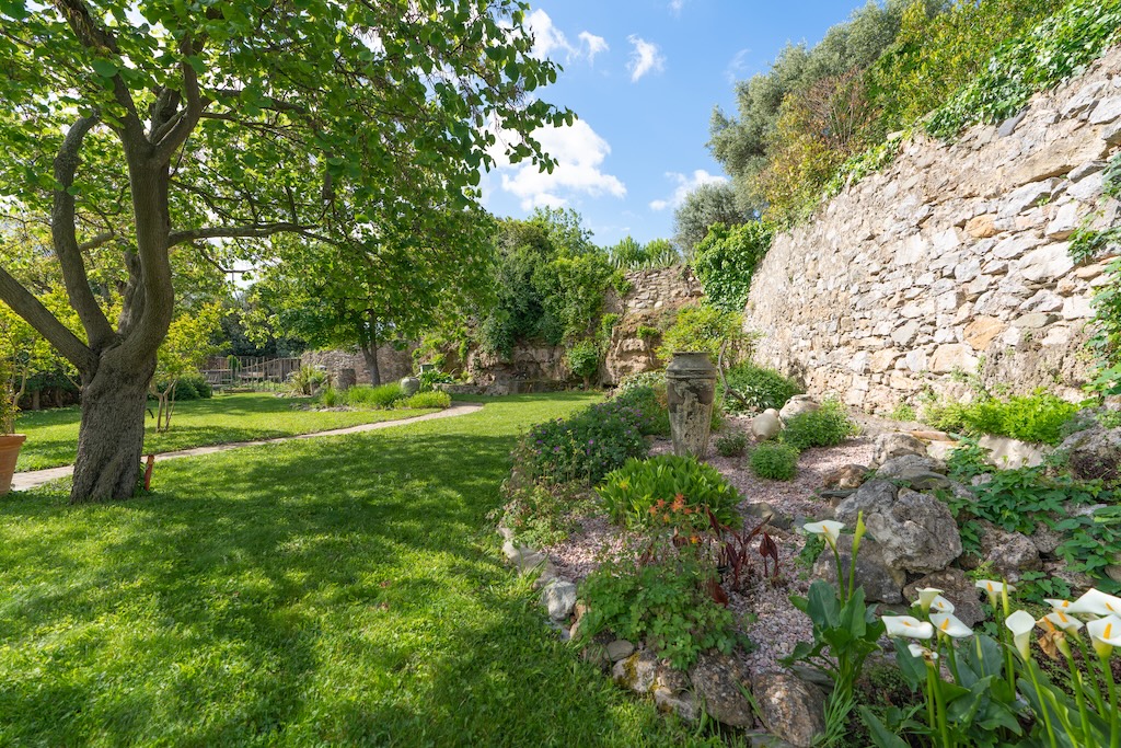 Maison de maître à vendre  - 8 pièce(s) - 280m2 - Caunes-minervois (11160)