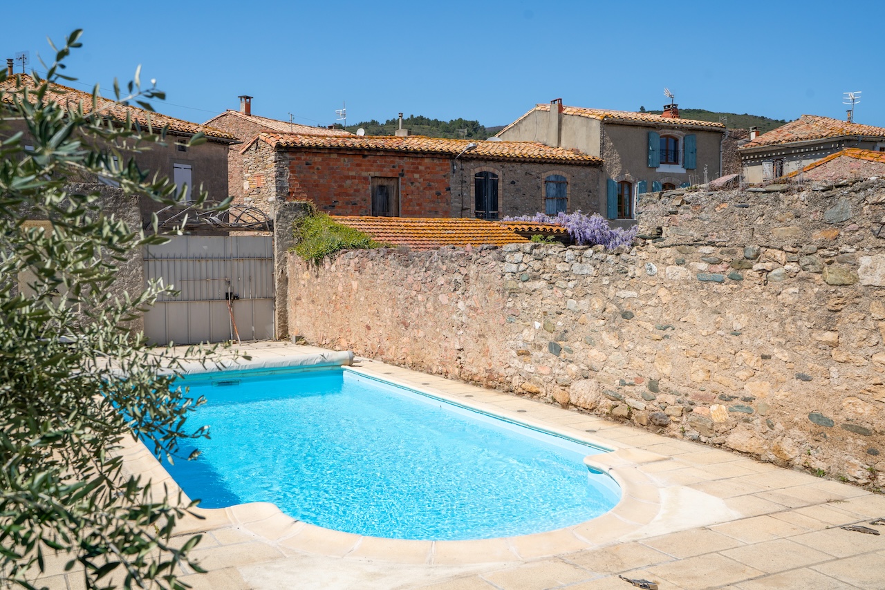 Maison de village à vendre  - 7 pièce(s) - 230m2 - Caunes-minervois (11160)