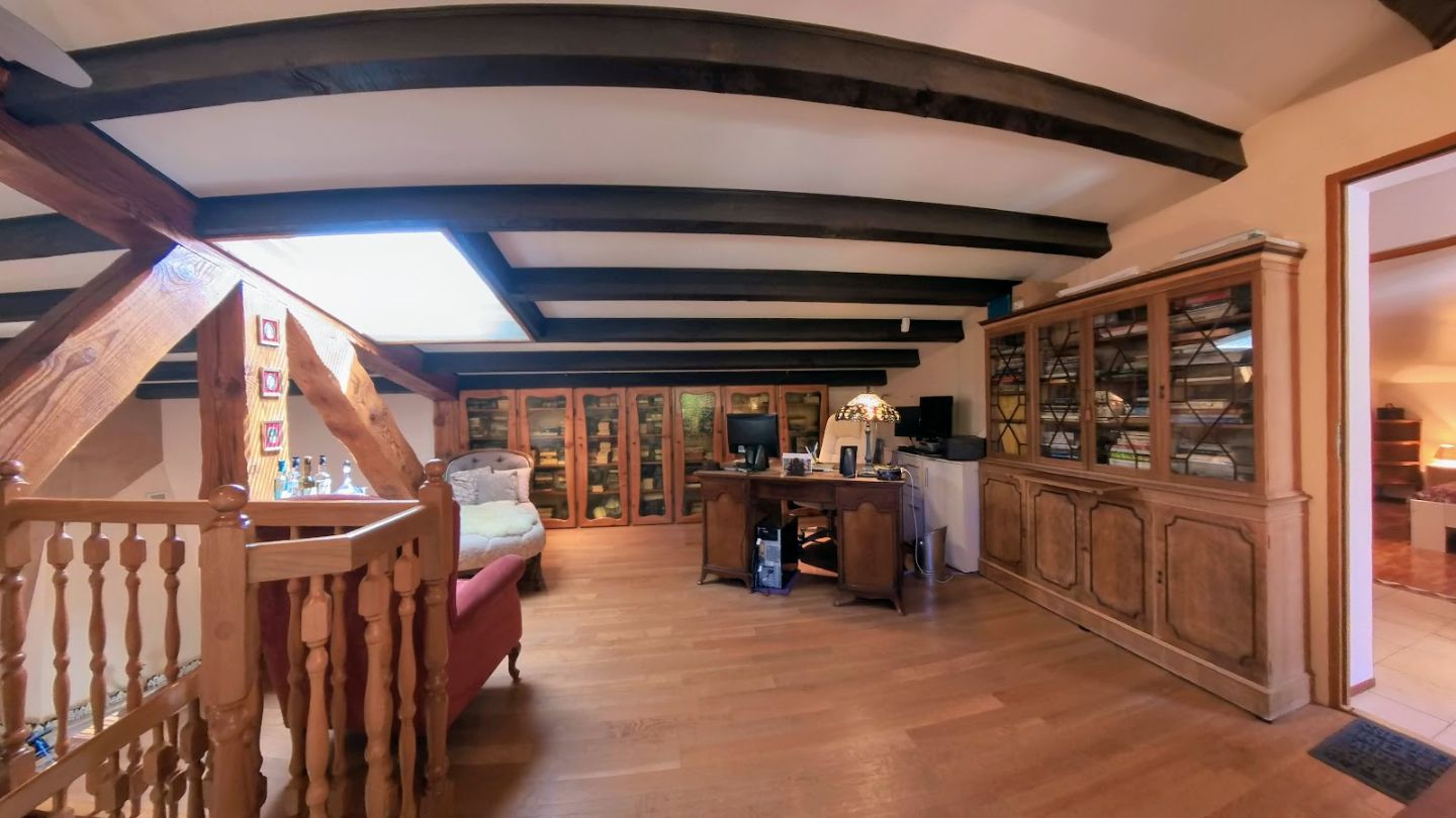 Maison à vendre  - 9 pièce(s) - 229m2 - Cesseras (34210)