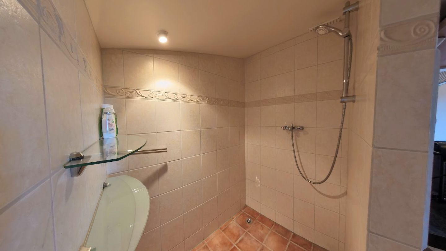 Maison à vendre  - 9 pièce(s) - 229m2 - Cesseras (34210)