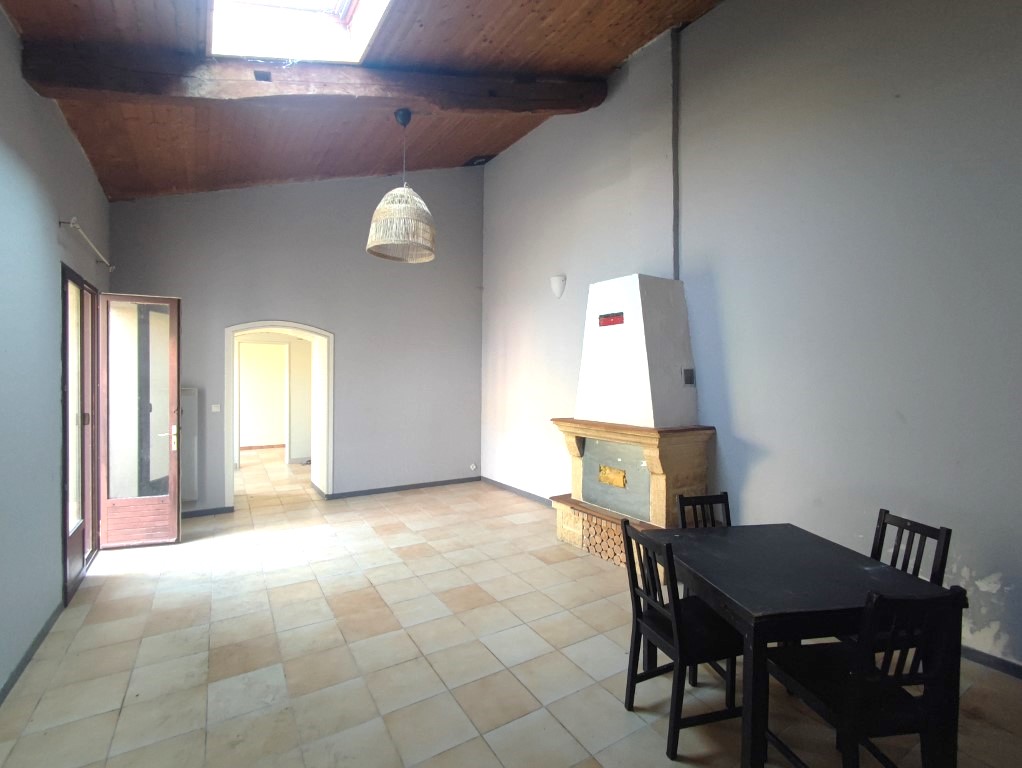 Maison de village à vendre  - 6 pièce(s) - 160m2 - Mortagne Sur Gironde (17120)