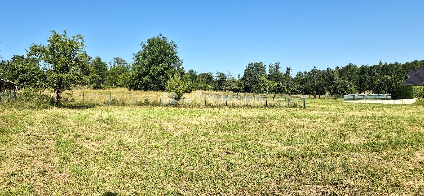 Terrain constructible à vendre  - Helfrantzkirch (68510)