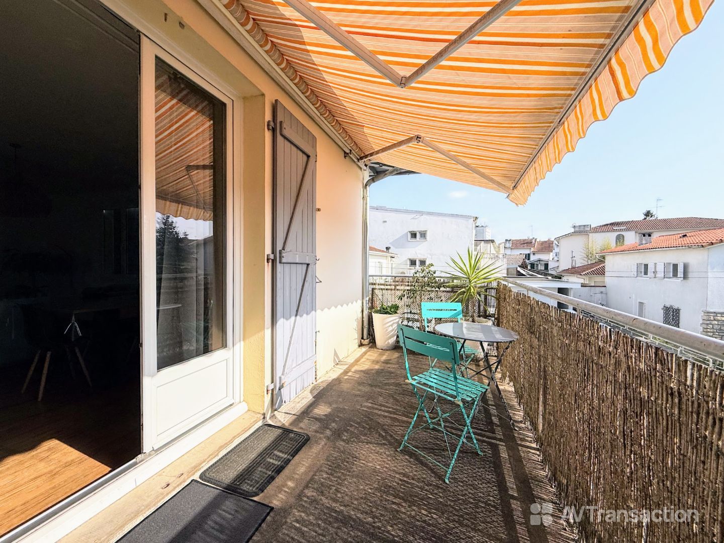 Appartement à vendre  - 4 pièce(s) - 101.81m2 - Dax (40100)