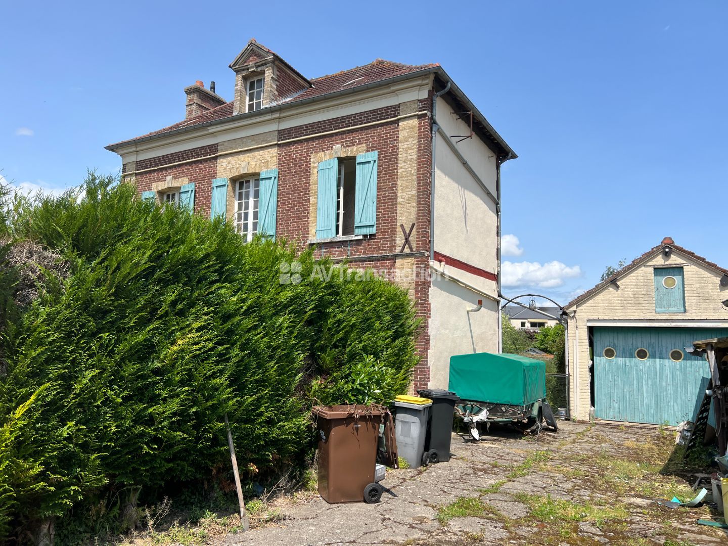Maison à vendre  - 6 pièce(s) - 140m2 - Aubevoye (27600)