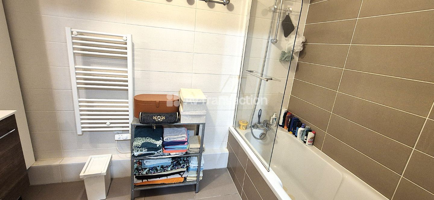 Appartement en résidence à vendre  - 3 pièce(s) - 66m2 - Illkirch-graffenstaden (67400)