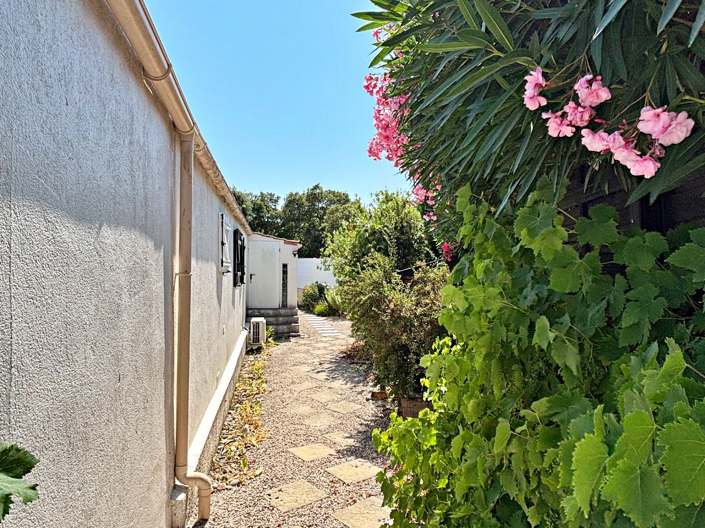 Maison à vendre  - 4 pièce(s) - 85m2 - Roquebrune-sur-argens (83520)