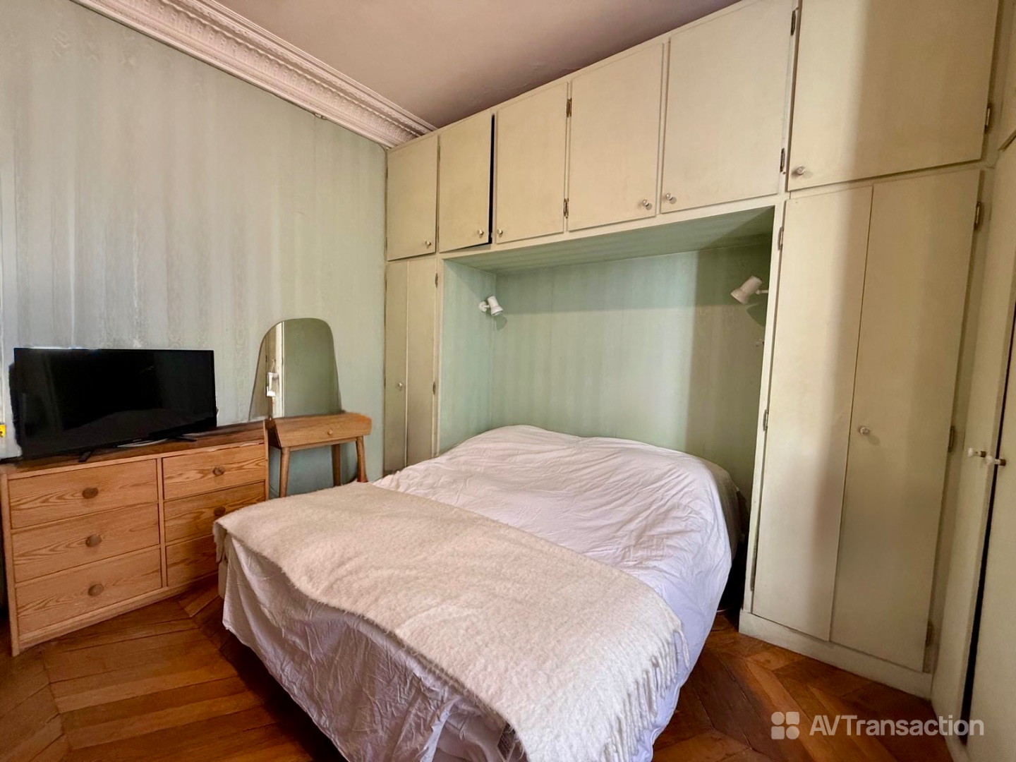 Appartement ancien à vendre  - 4 pièce(s) - 92.51m2 - Paris (75018)