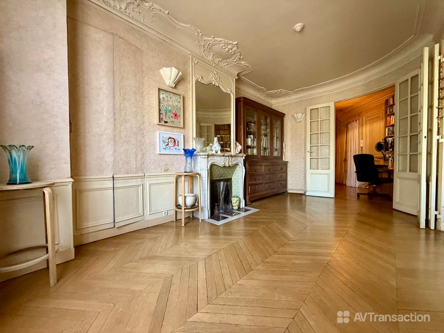 Appartement ancien à vendre  - 4 pièce(s) - 92.51m2 - Paris (75018)