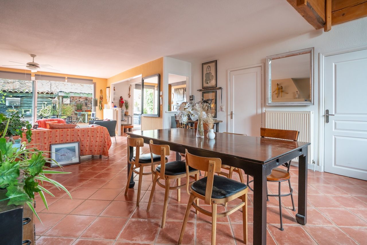 Maison de village à vendre  - 4 pièce(s) - 167m2 - Caunes-minervois (11160)