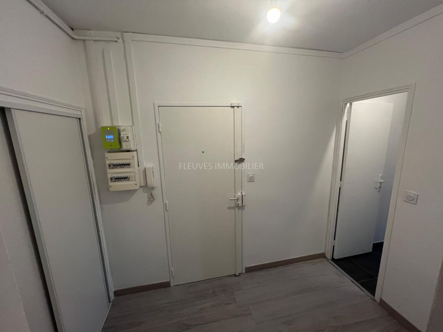 Appartement en résidence à vendre  - 8 pièce(s) - 80m2 - Bordeaux (33200)