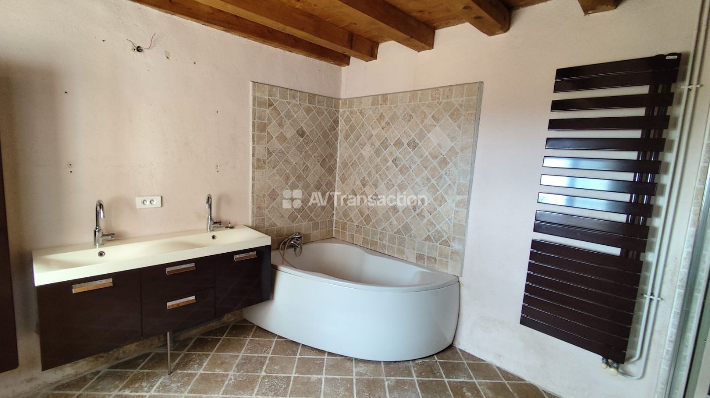 Maison à vendre  - 7 pièce(s) - 120m2 - Freyssenet (07000)