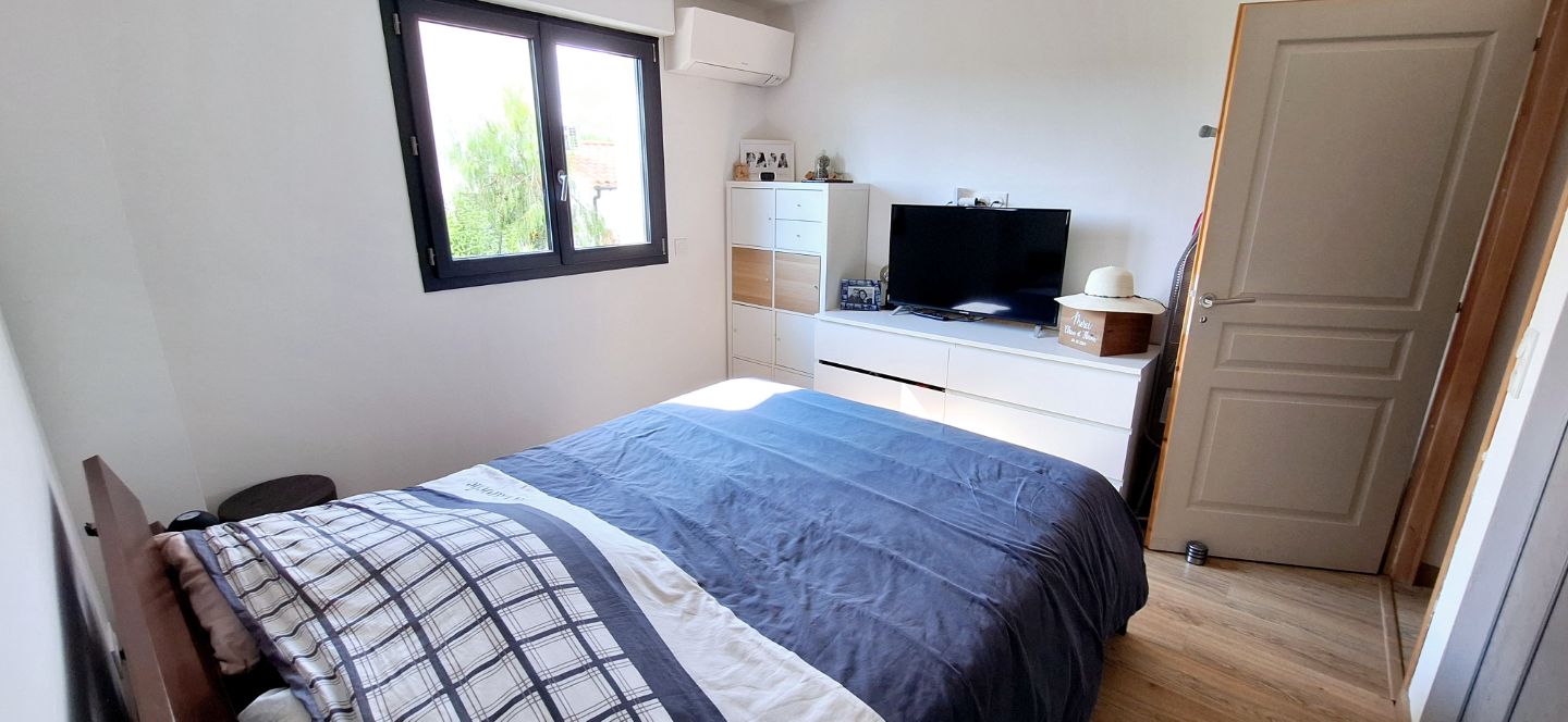 Maison à vendre  - 3 pièce(s) - 69m2 - Le Castellet (83330)