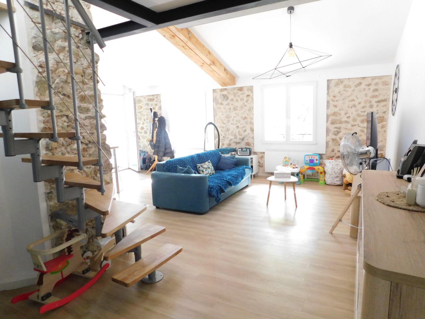 Maison à vendre  - 4 pièce(s) - 74m2 - Signes (83870)