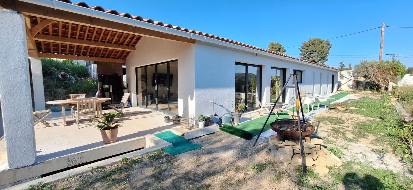 Maison à vendre  - 4 pièce(s) - 140m2 - La Cadière-d'azur (83740)