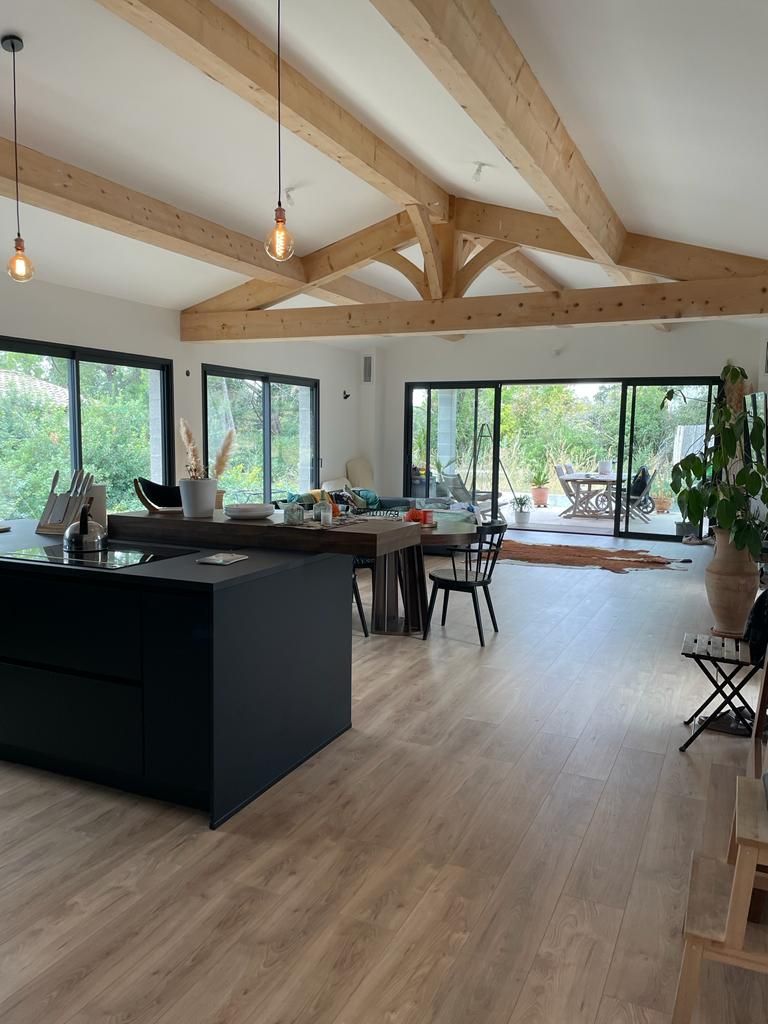 Maison à vendre  - 4 pièce(s) - 140m2 - La Cadière-d'azur (83740)
