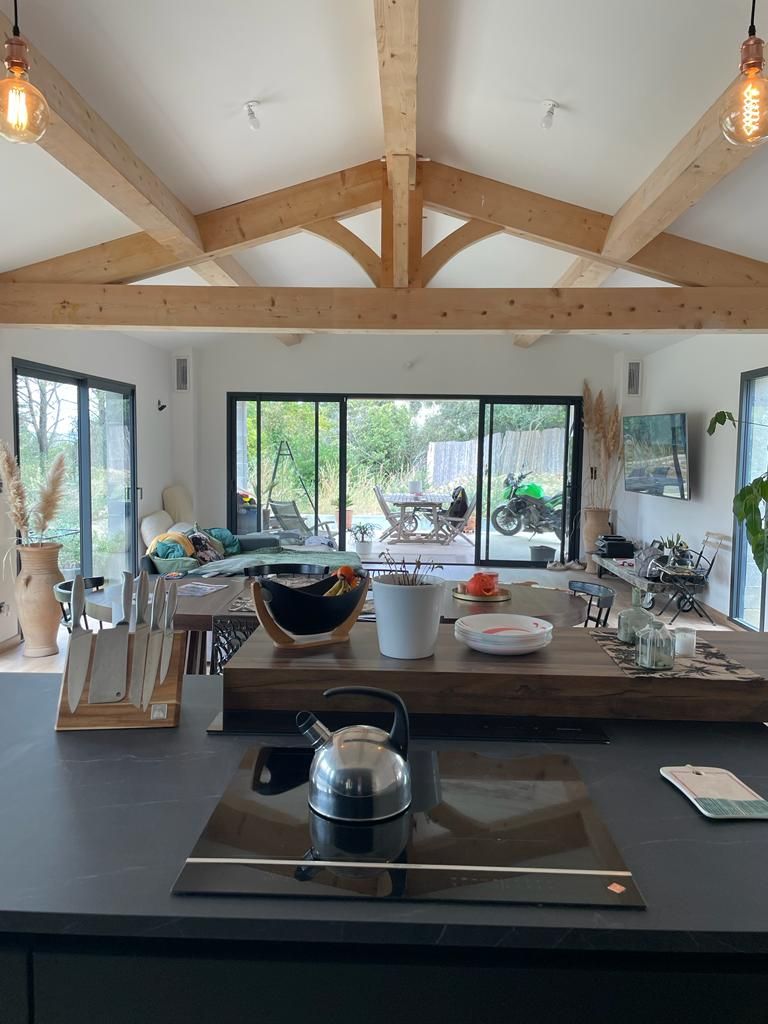 Maison à vendre  - 4 pièce(s) - 140m2 - La Cadière-d'azur (83740)