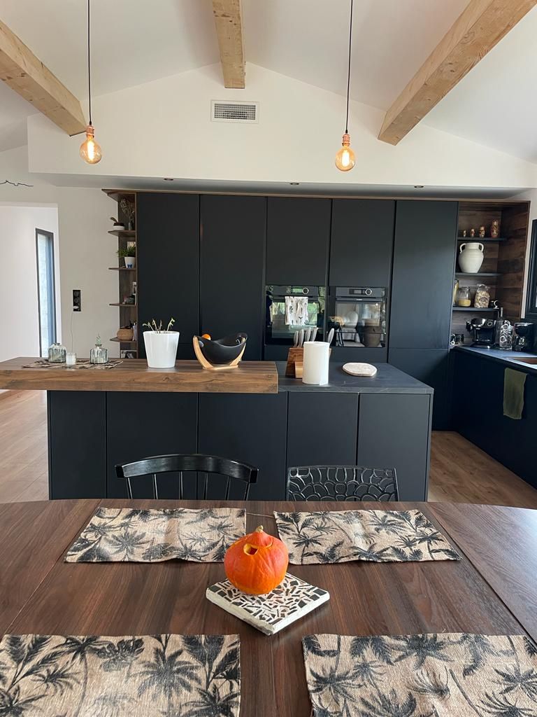 Maison à vendre  - 4 pièce(s) - 140m2 - La Cadière-d'azur (83740)