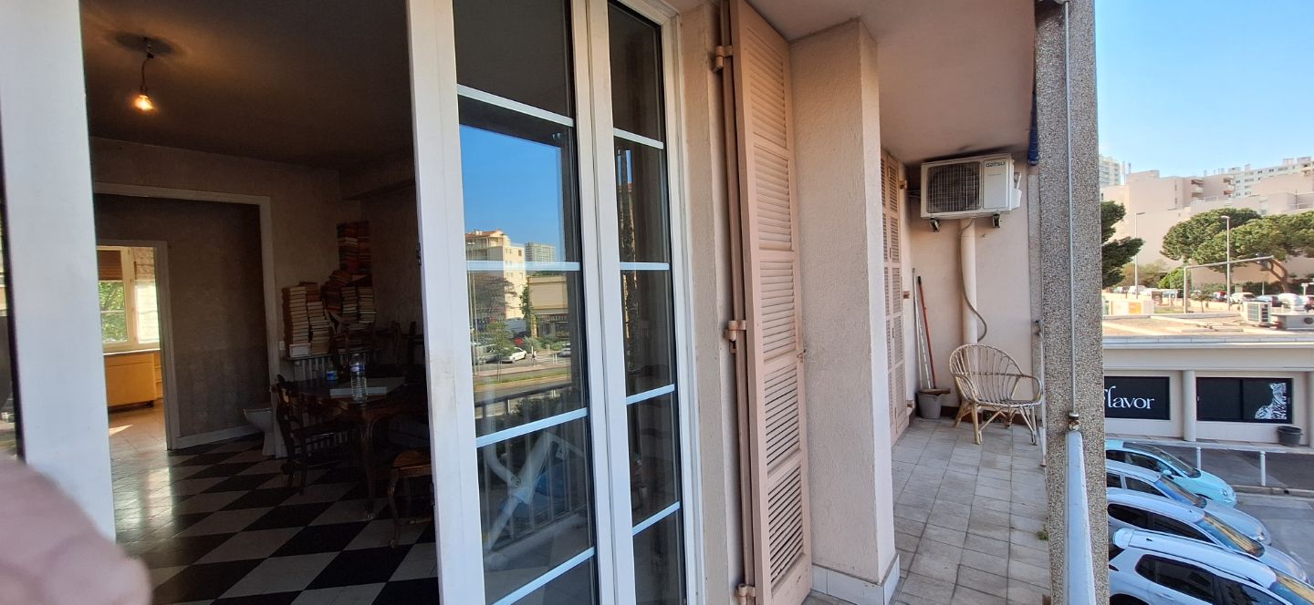 Appartement à vendre  - 3 pièce(s) - 59m2 - Toulon (83000)