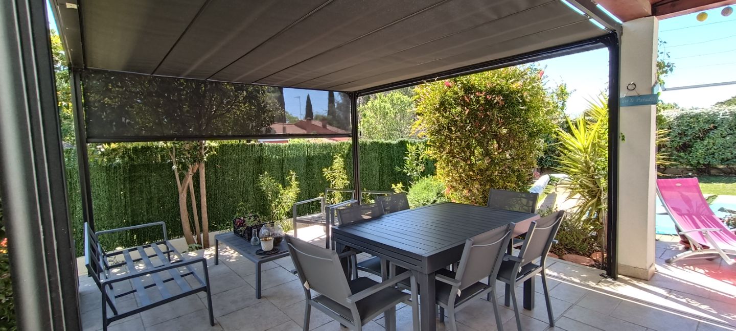 Maison à vendre  - 5 pièce(s) - 100m2 - Saint-cyr-sur-mer (83270)