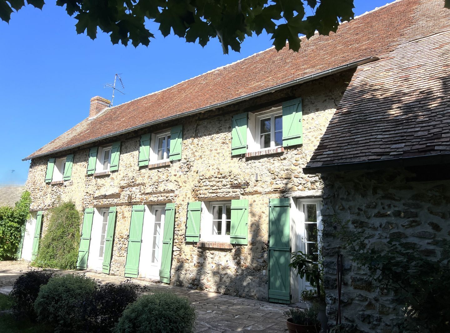 A vendre , Douains ( 27200 ) maison 187 m2 , 7 pièces