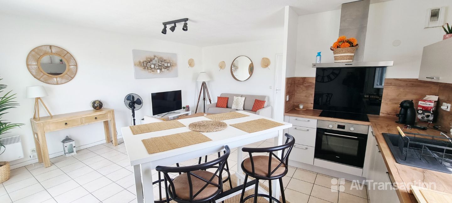 APPARTEMENT T2 au 1er et dernier étage