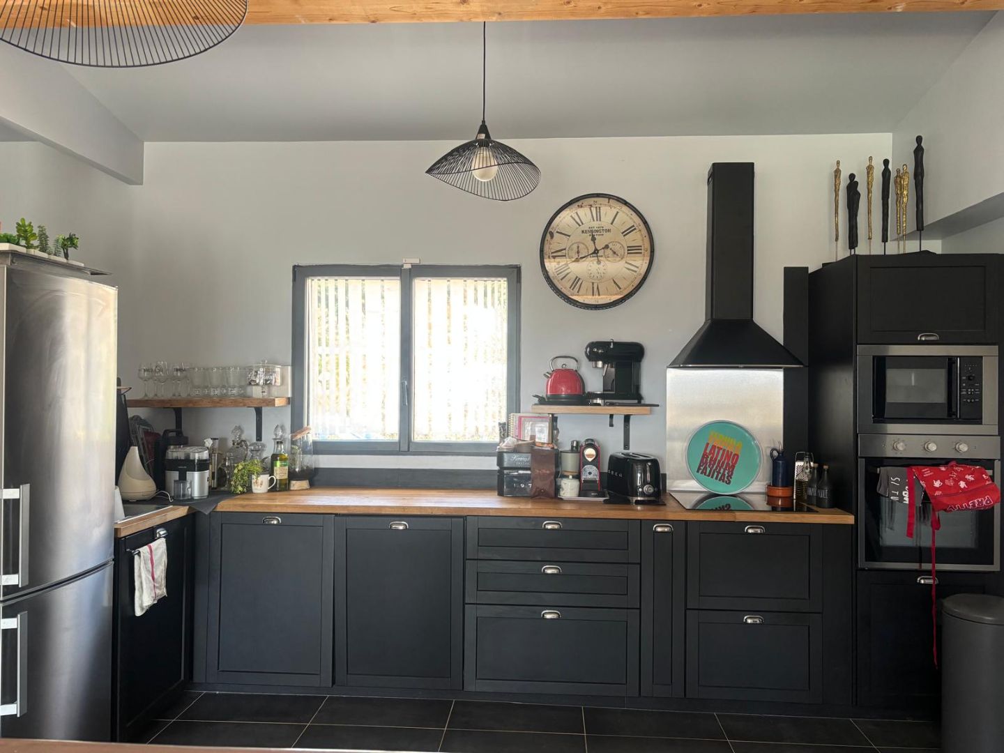 A vendre villa de plain pied la cadière d'Azur.