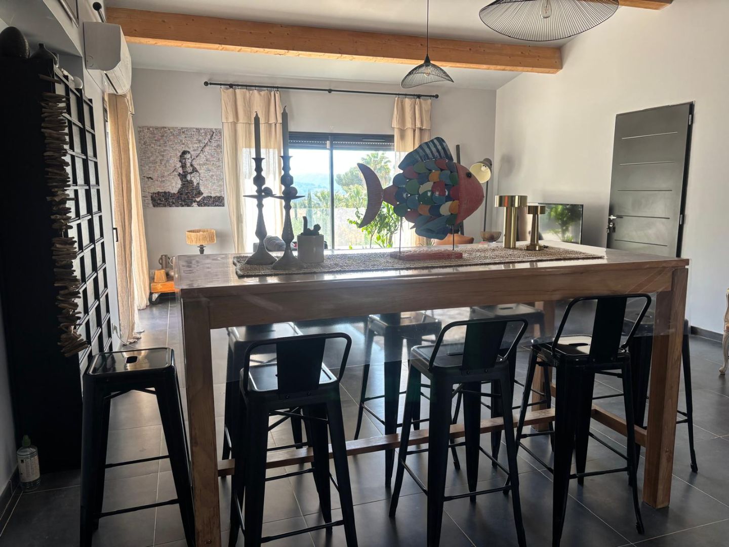 A vendre villa de plain pied la cadière d'Azur.