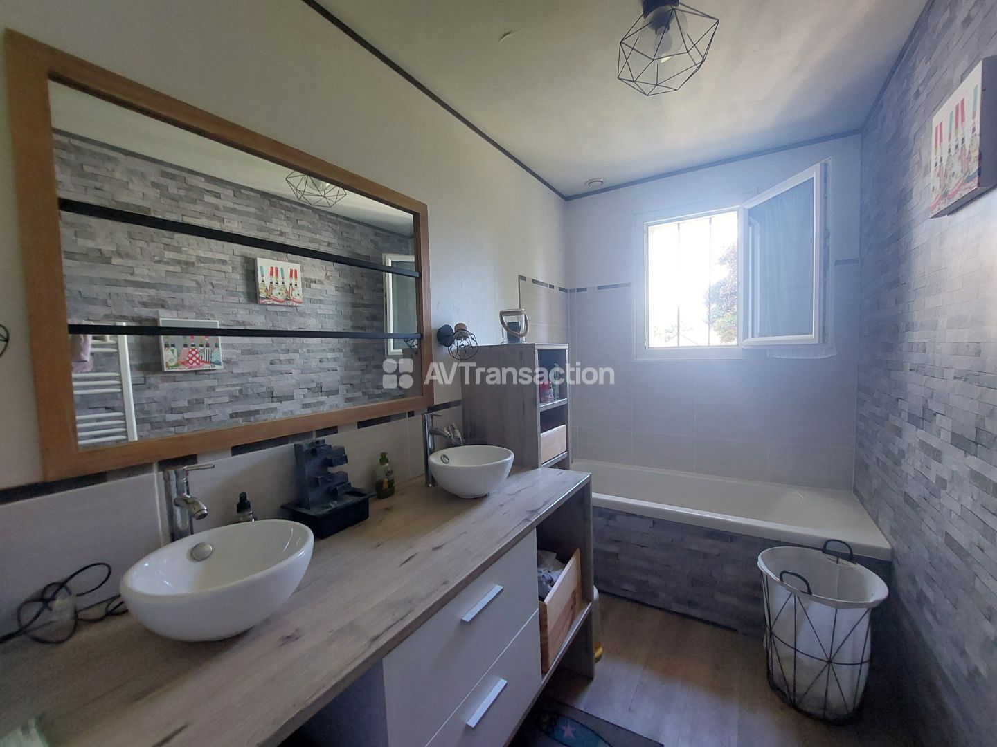 Maison à vendre  - 6 pièce(s) - 130m2 - Louvigné (53210)