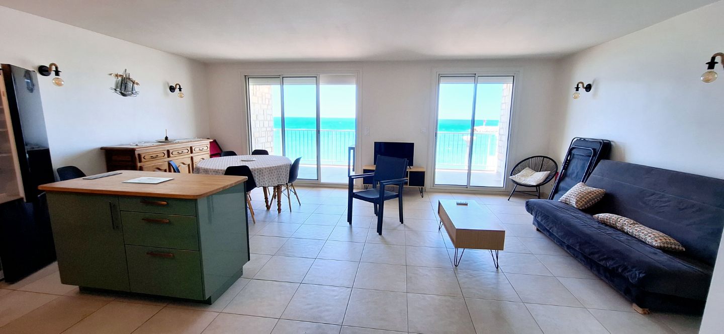 Maison à vendre  - 4 pièce(s) - 78m2 - Saint-cyr-sur-mer (83270)