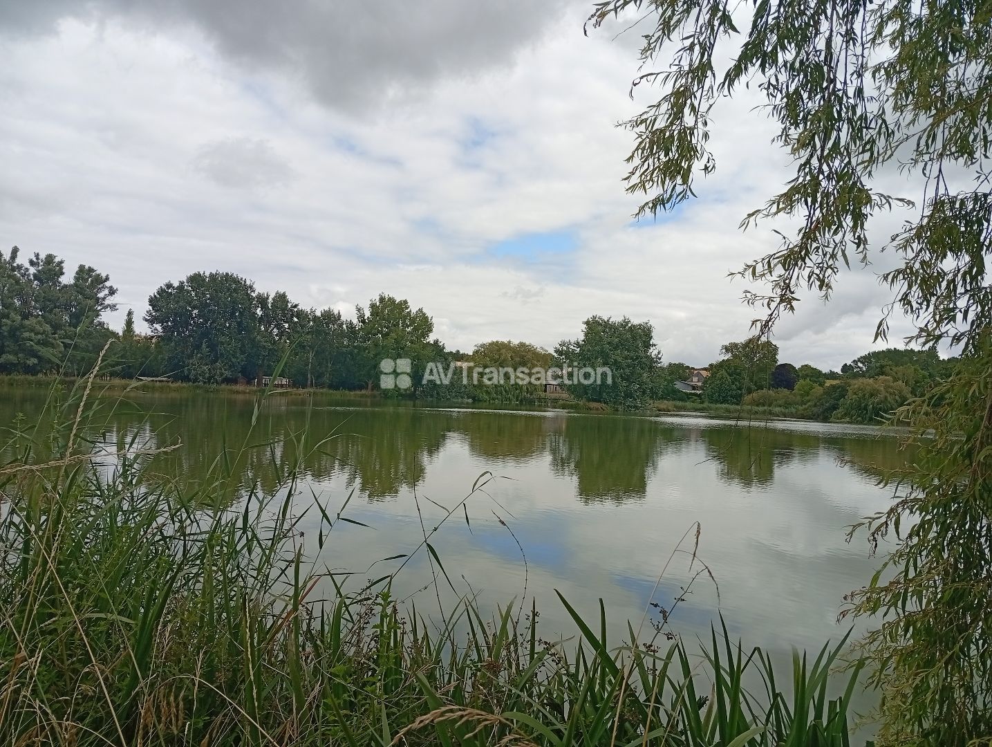 Maison à vendre  - 6 pièce(s) - 180m2 - Mirebeau (86110)