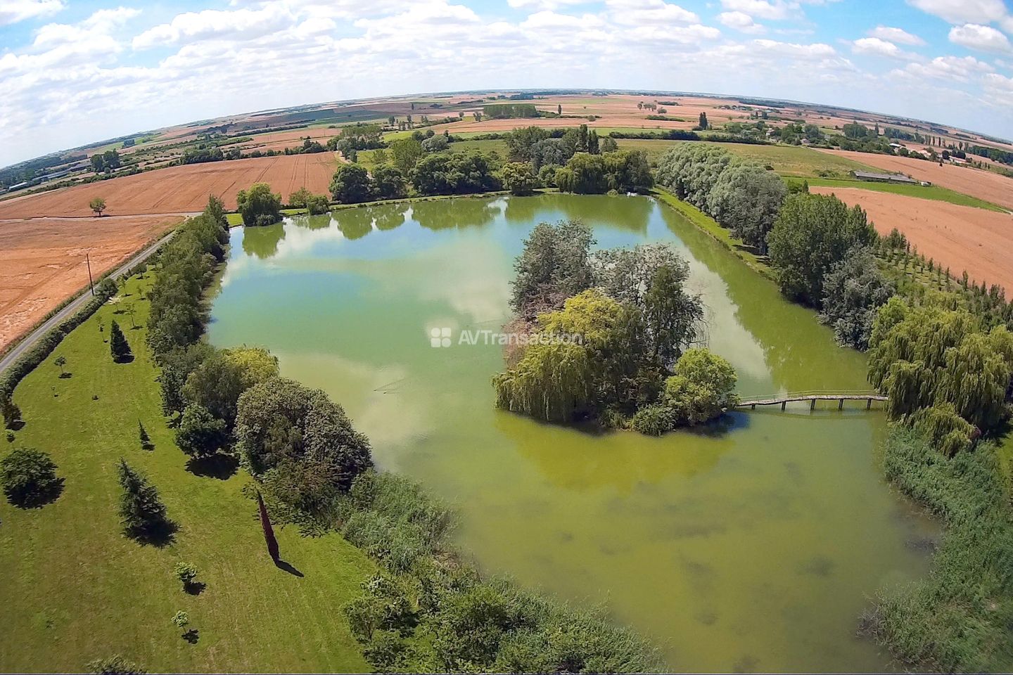 Demeure d'exception sur sept hectares devenue accessible...