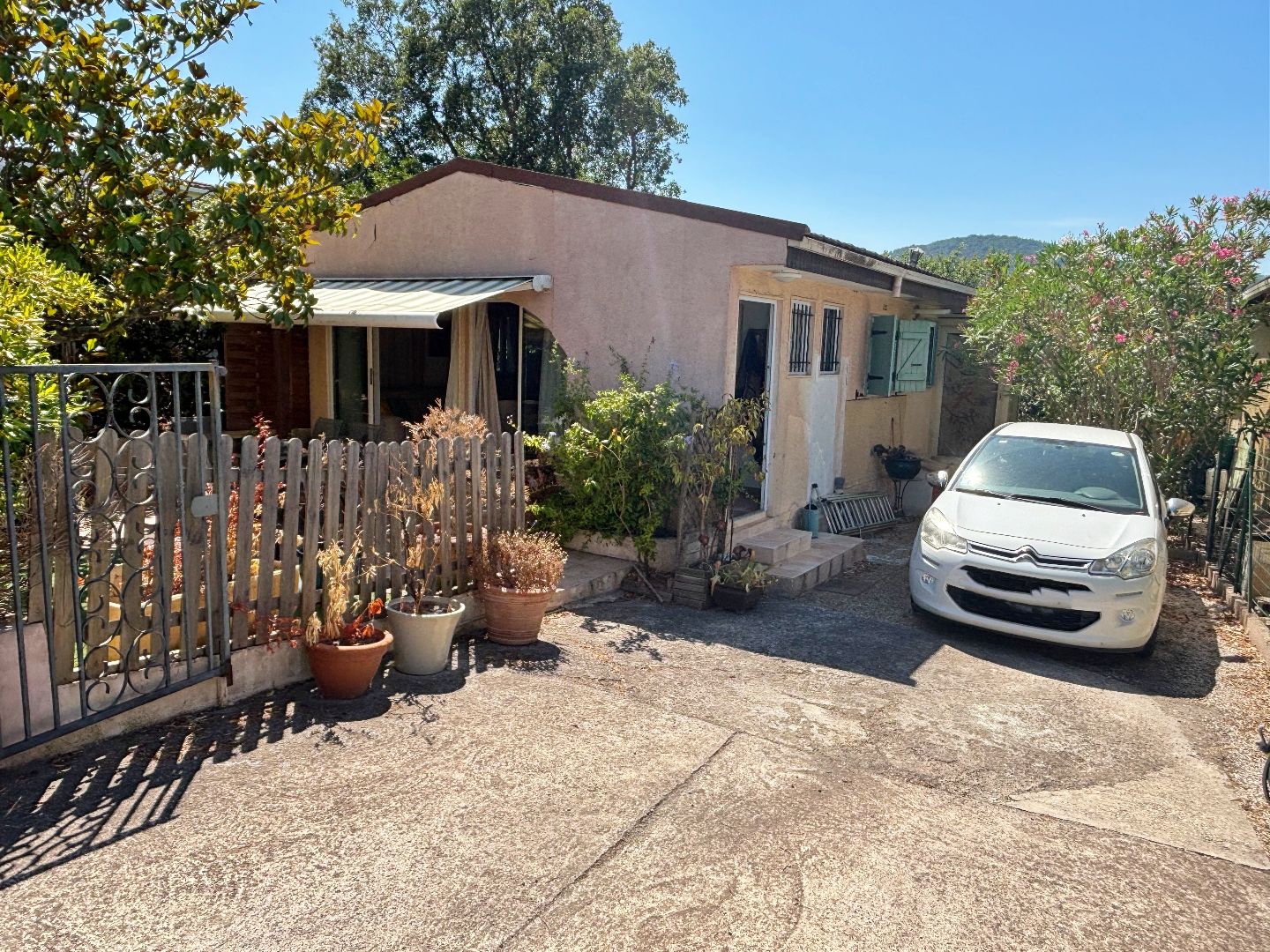 Chalet à vendre  - 3 pièce(s) - 56m2 - Roquebrune-sur-argens (83520)