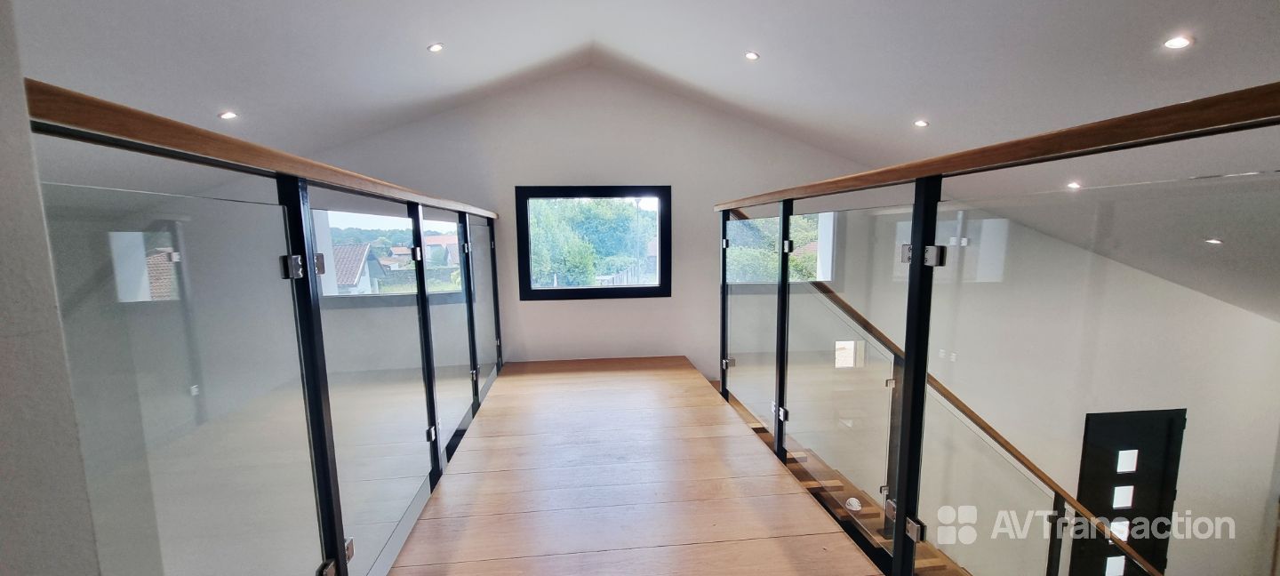 Maison à vendre  - 6 pièce(s) - 145m2 - Tosse (40230)