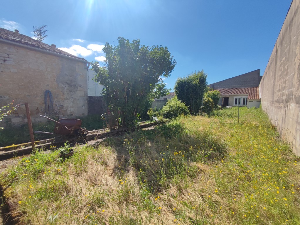 Maison à vendre  - 5 pièce(s) - 122m2 - Pons (17800)