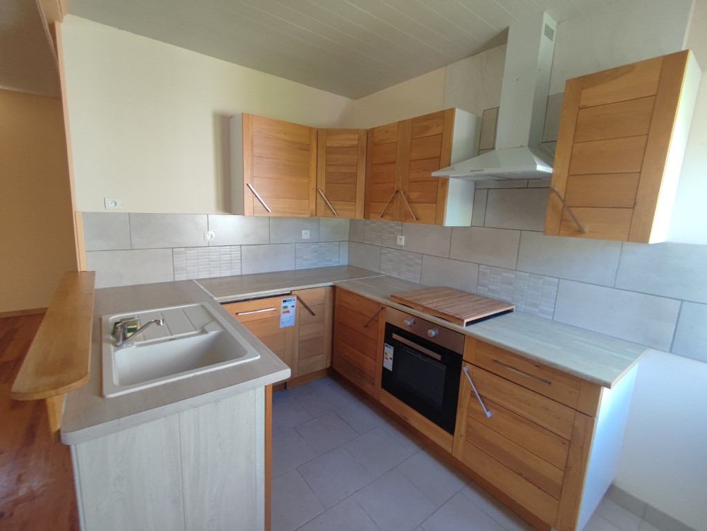 Maison à vendre  - 5 pièce(s) - 122m2 - Pons (17800)