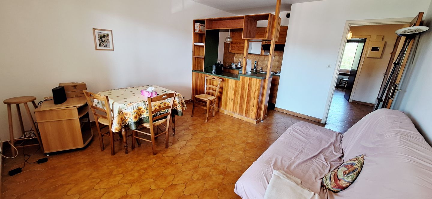 Appartement à vendre  - 38m2 - Saint-cyr-sur-mer (83270)