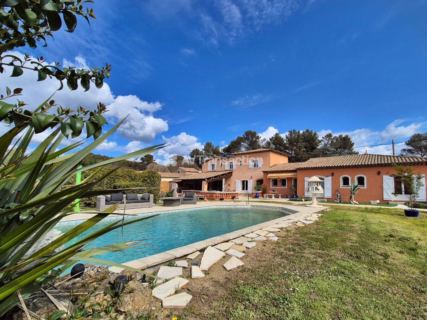 Maison à vendre  - 9 pièce(s) - 212m2 - Draguignan (83300)