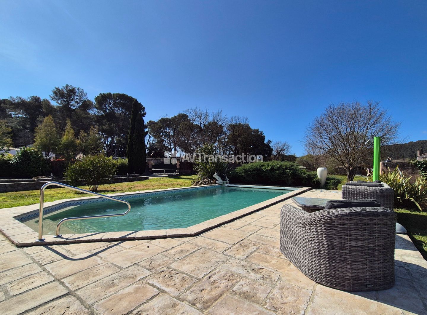 Maison à vendre  - 9 pièce(s) - 212m2 - Draguignan (83300)