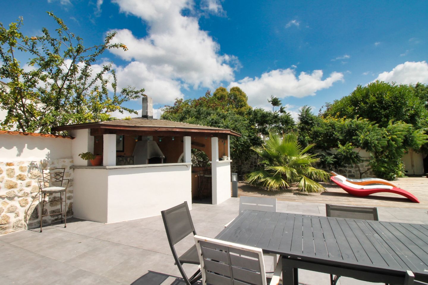 Maison à vendre  - 6 pièce(s) - 173m2 - Saint-sulpice-de-royan (17200)