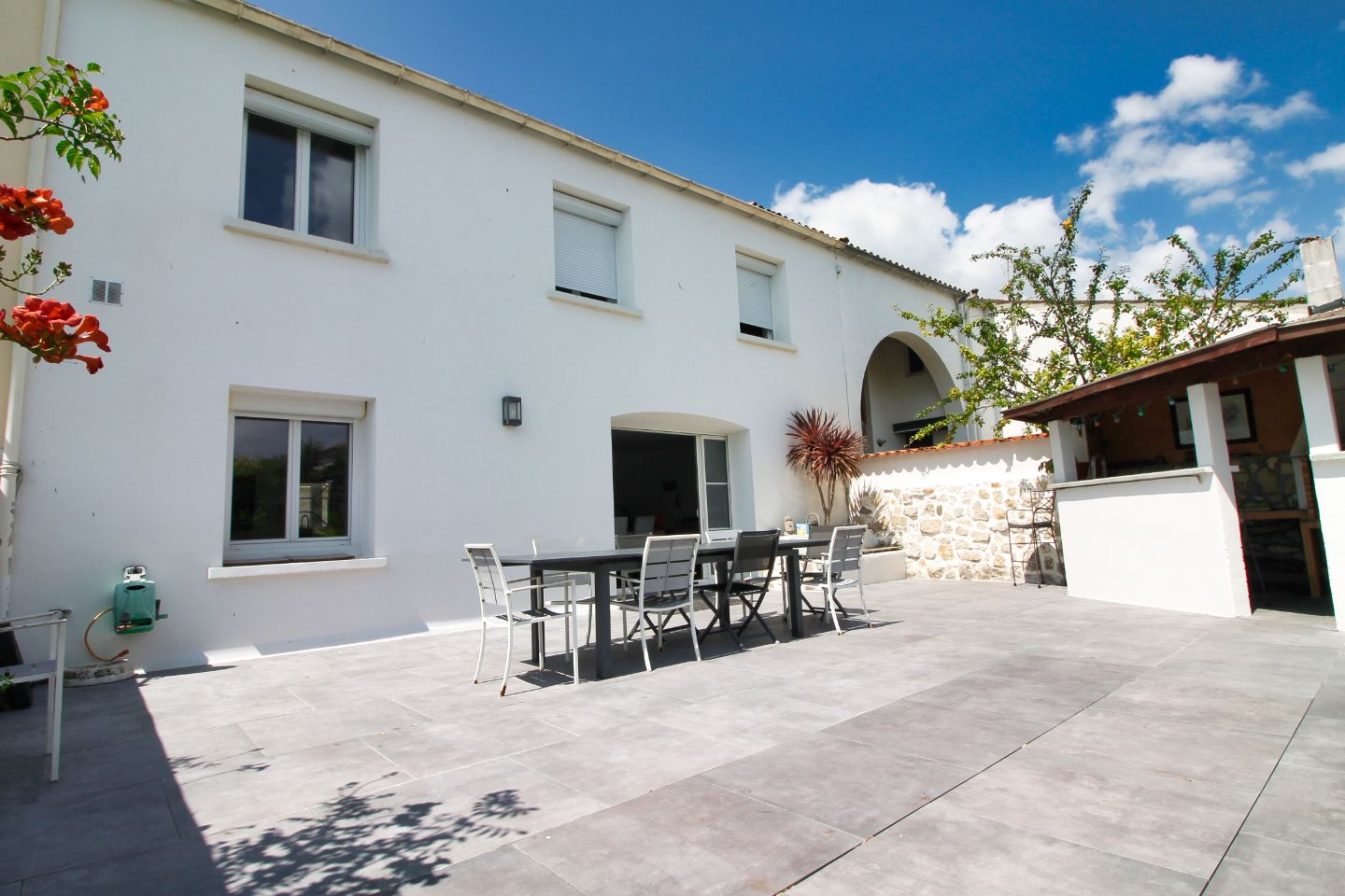 Maison à vendre  - 6 pièce(s) - 173m2 - Saint-sulpice-de-royan (17200)